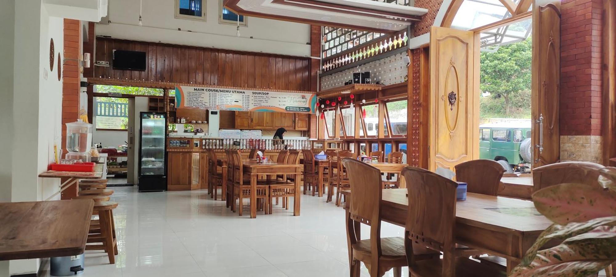 Harmony Resto&Homestay Lambangkuning Extérieur photo